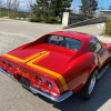 Présence d'un bossage de capot pour Filtre à air V8 EDELBROCK
Toit targa T-Top en 2 parties escamotable avec housse de rangement.
Carburateur quadruple corps polie en aluminium 650 CFM Type PROFORM .
Tuyau de carburant en caoutchouc synthétique protégé par tresse perform-O-FLEX d’Earl -
Raccords & Adaptateurs de tuyaux de mamelon unique d’auto-fit.
Collecteurs d’admission EDELBROCK -
Couvres culasses et le couvercle de filtre à air chromé EDELBROCK
Collecteurs échappements HOOKER Tubes Silencieux Performance et 2 pots d’échappement latéraux Type Hooker homologué.
Lame arrière en composite Type 