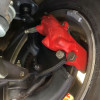 Présence d'un bossage de capot pour Filtre à air V8 EDELBROCK
Toit targa T-Top en 2 parties escamotable avec housse de rangement.
Carburateur quadruple corps polie en aluminium 650 CFM Type PROFORM .
Tuyau de carburant en caoutchouc synthétique protégé par tresse perform-O-FLEX d’Earl -
Raccords & Adaptateurs de tuyaux de mamelon unique d’auto-fit.
Collecteurs d’admission EDELBROCK -
Couvres culasses et le couvercle de filtre à air chromé EDELBROCK
Collecteurs échappements HOOKER Tubes Silencieux Performance et 2 pots d’échappement latéraux Type Hooker homologué.
Lame arrière en composite Type 
